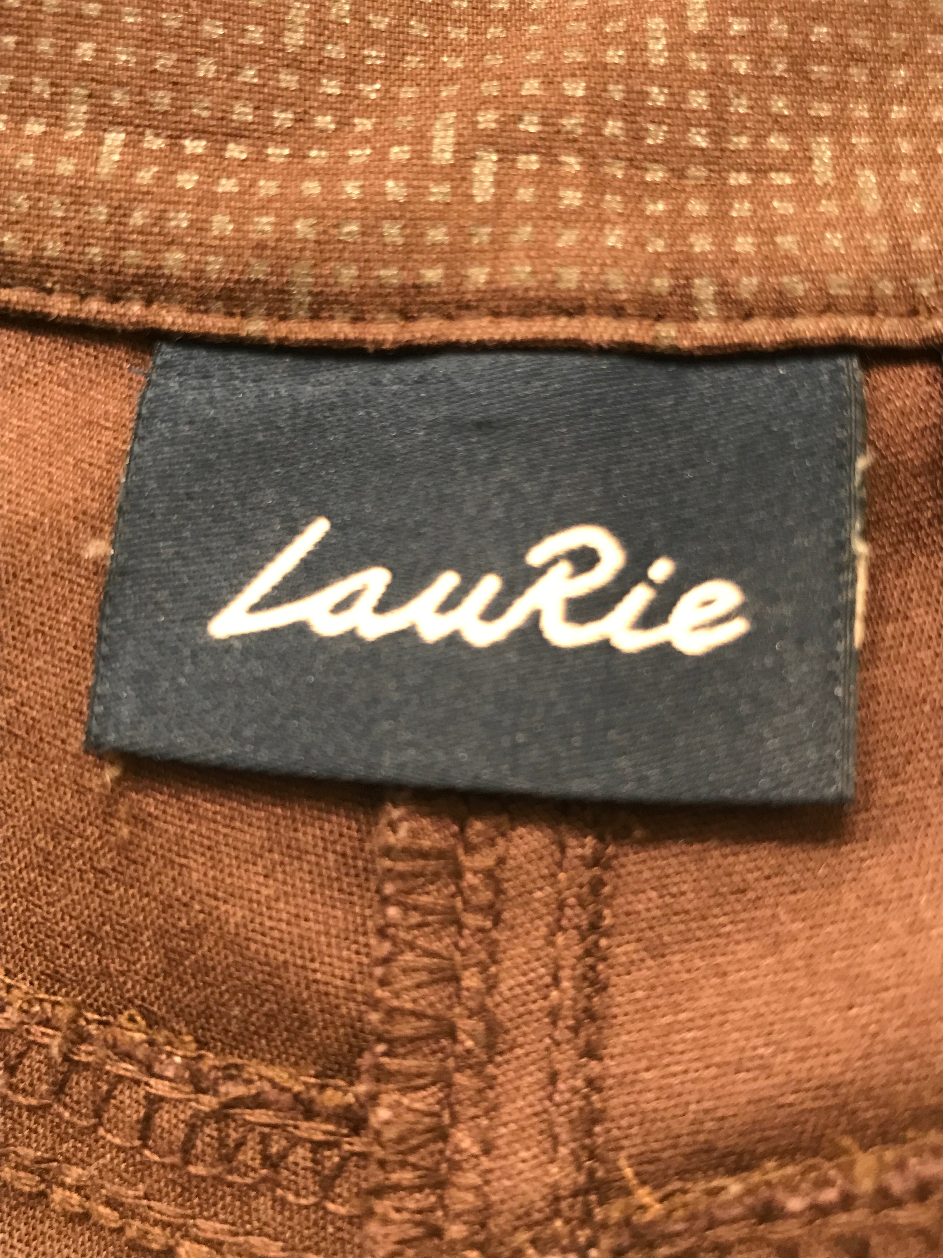 LauRie Bukser